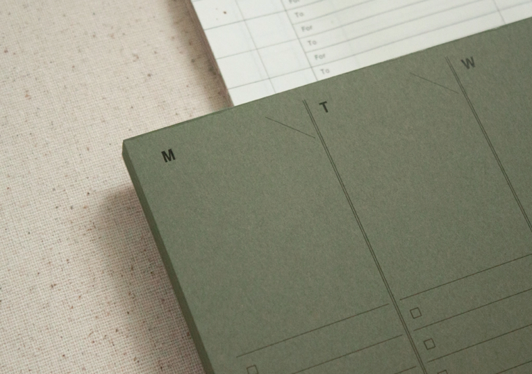 weekly planner paper notepad