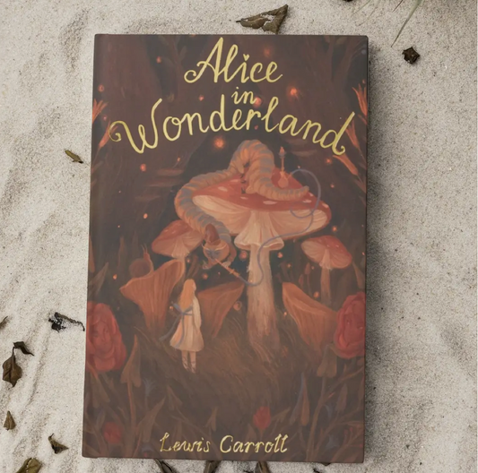 Alice in Wonderland // collectors paperback novel